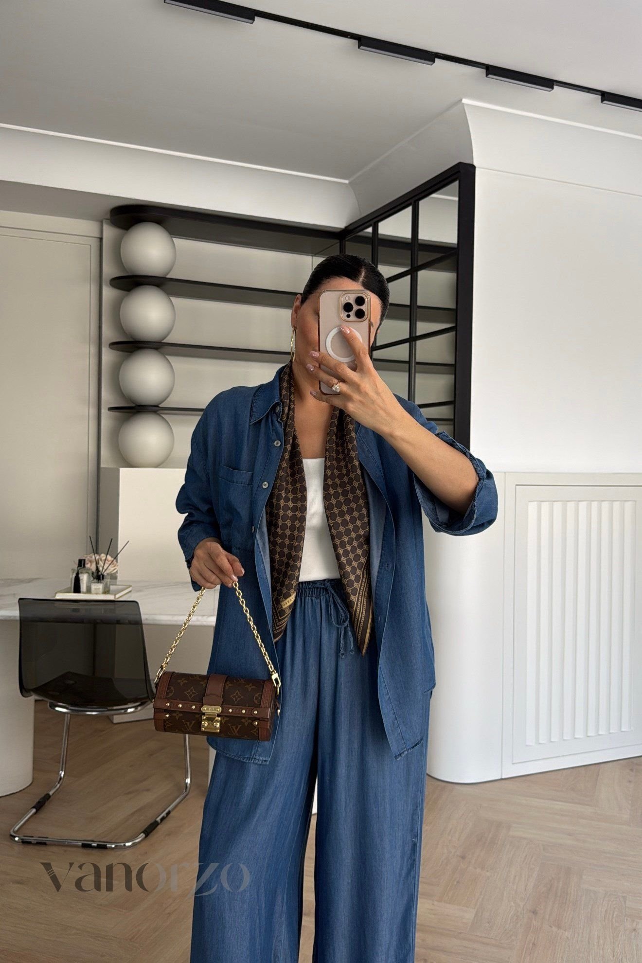 طقم جينز خفيف نسائي قطعتين (قميص فضفاض وسروال واسع بلستيك) | Ensemble Denim Soft
