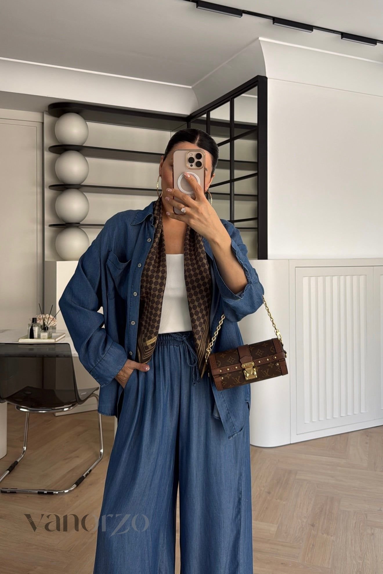 طقم جينز خفيف نسائي قطعتين (قميص فضفاض وسروال واسع بلستيك) | Ensemble Denim Soft