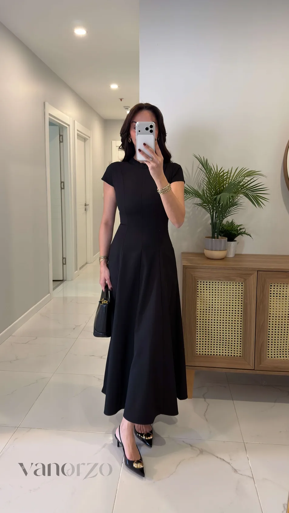 فستان نسائي ميدي كلاسيكي أنيق بياقة مرتفعة | Robe Midi Évasée Femme