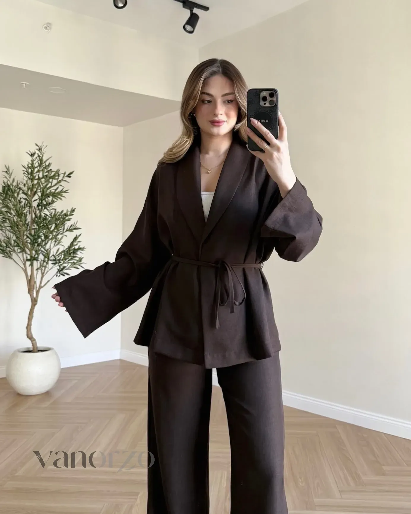 كيمونو نسائي أنسومبل "سوفت إليجانس" مع حزام وبنطال واسع
